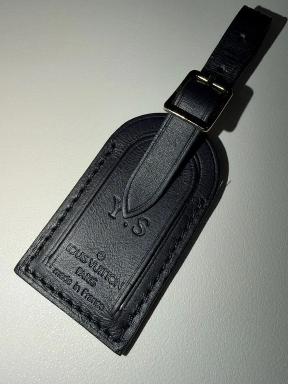 Louis Vuitton Black Leather Luggage Tag w/ YS Embossed Initials Small